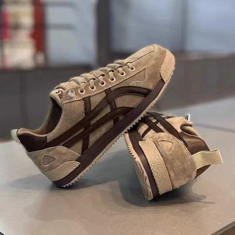 Men's Soft Sole Breathable Casual Sneakers – Lightweight Comfortable Forrest Gump Style Shoes